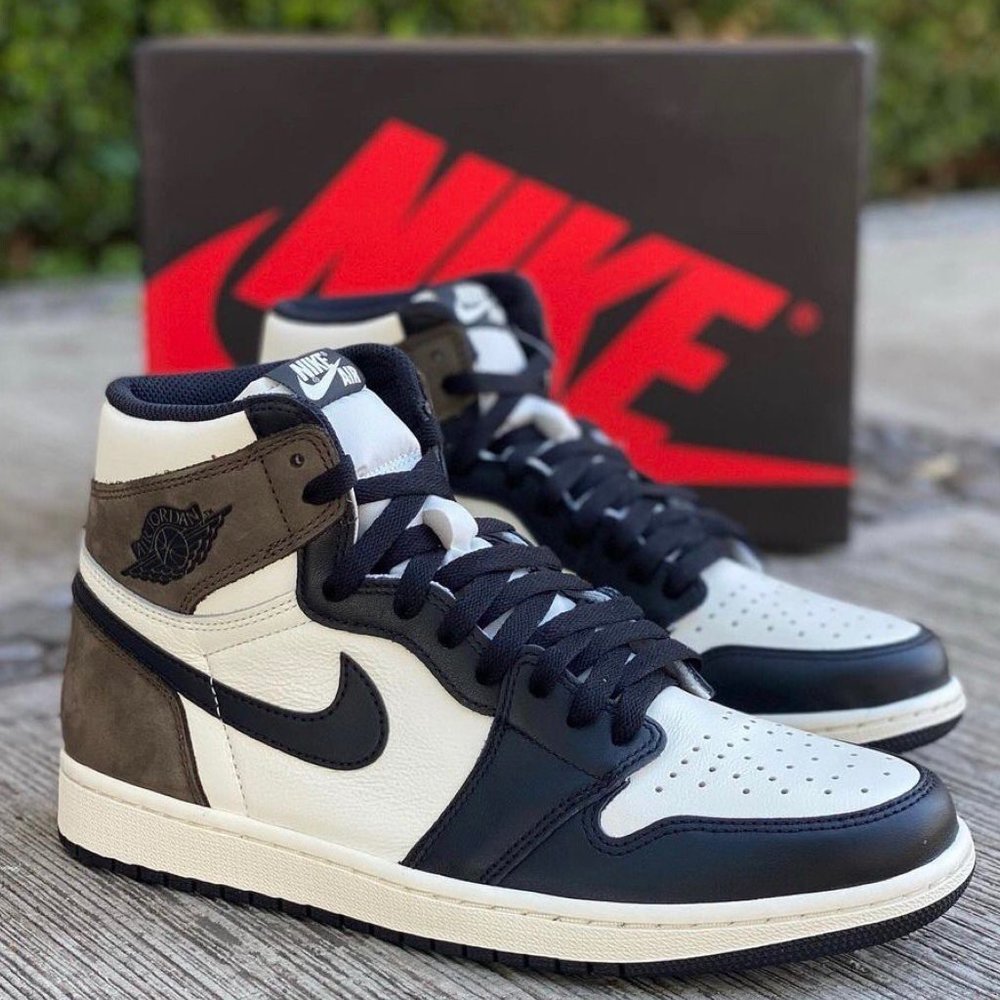 Air Jordan 1 Retro High Dark Mocha